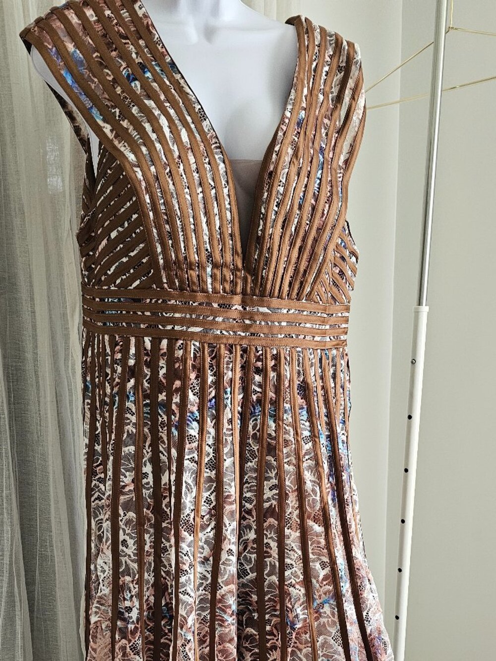 Women's Sleeveless Maxi Lace Wedding Dress Brown Size 2XL NEW